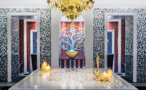 Massage, Amatara Welleisure Resort in Panwa Cape