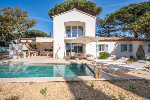 Villa Juliette dans le Golfe de Saint Tropez, à 250 m de la plage