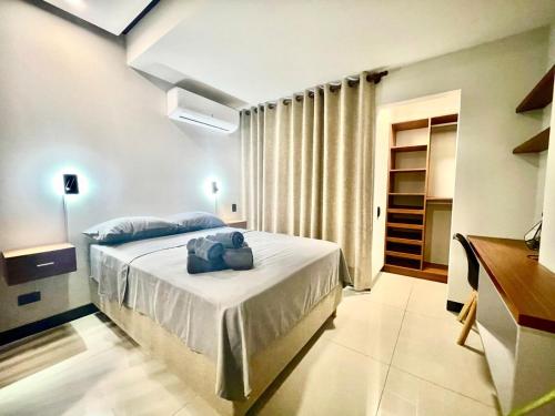 Studio elegante con sauna y gym