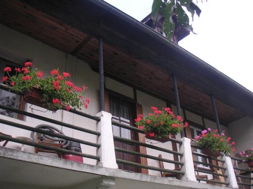 Hotelli välisilme, Maison Lacoste in Campan