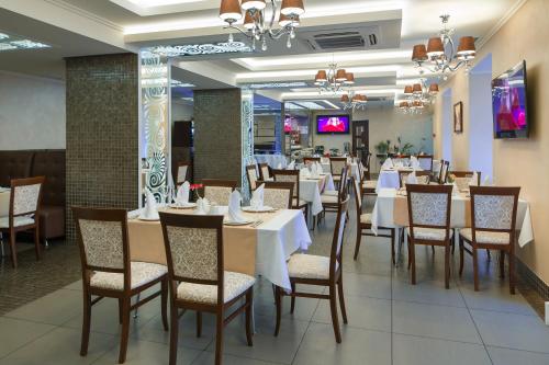 Premier Hotel Abri - image 9