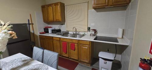 Cozy Hub -A in Guana Bay