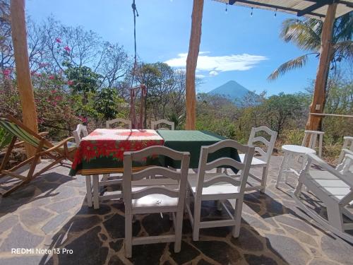 El Porvenir Eco-Lodge in Santa Cruz