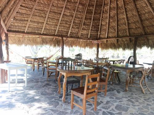 El Porvenir Eco-Lodge in Santa Cruz