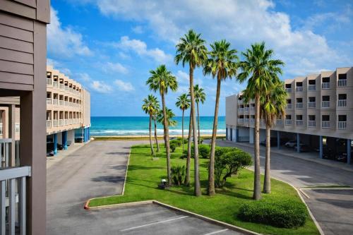 The Sandbar Stay - North Beach Waterfront Condo - North Beach, TX