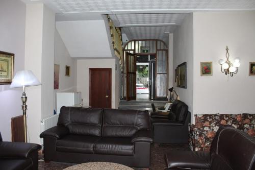 Pension Americano in Poligono de San Isidro