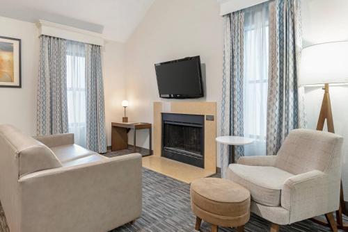 Residence Inn St. Louis Galleria - image 41