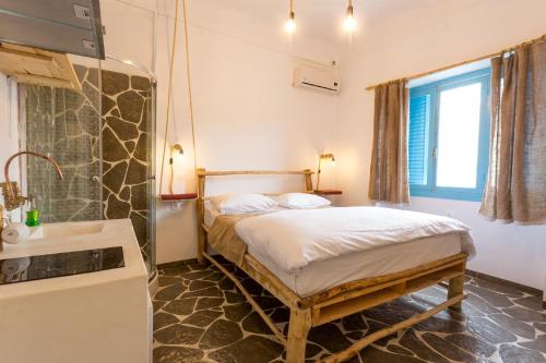  The House in Athen