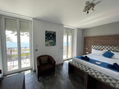 Hotel Flots d'Azur Promenade des Anglais in Fabron