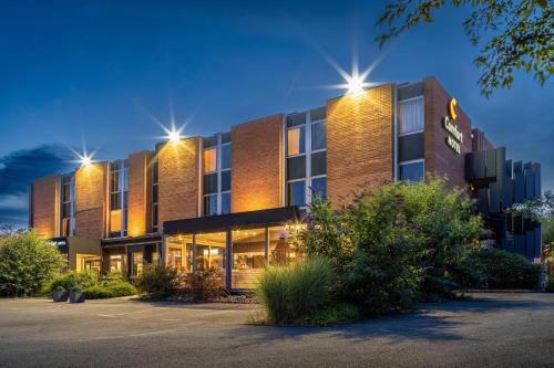 Comfort Hotel Lille L'Union - image 12