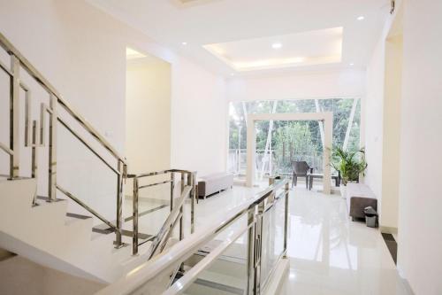RedDoorz Plus @ Jalan P. Emir Moh Noer Lampung photo 3