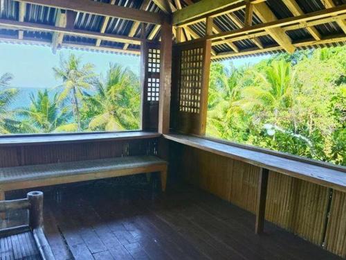 5 Bedroom house in Poblacion Cebu in Compostela