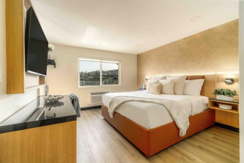 LYFE INN & SUITES by AGA - San Diego Airport Point Loma – khách sạn tại Roseville-Fleet Ridge