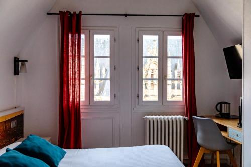 room detail thumbnail 2