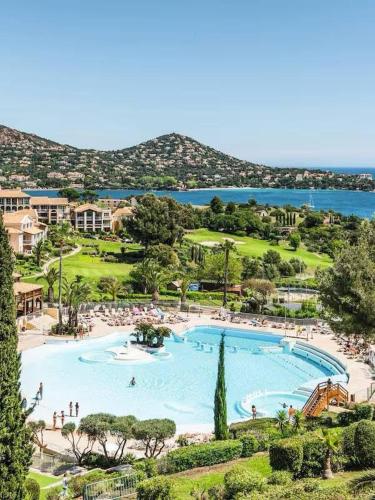 Cap Esterel appartement vue mer climatise in Saint-Raphael
