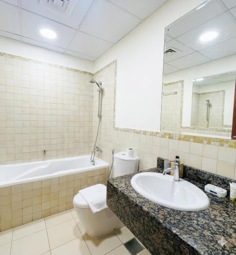 Allsopp & Allsopp - 2-Bedroom Apartment in Sadaf 7 JBR - image 8