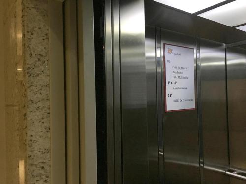 Hotel Lugus - image 2