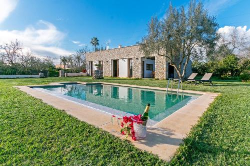  Country House Es Serral in Búger