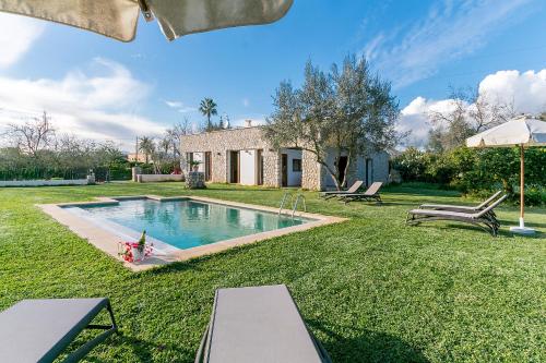  Country House Es Serral in Búger