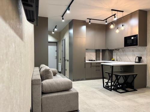 1bd Apartment in Sanville Park, Sviatopetrivske - 2 floor 417 in Sviatopetrivske