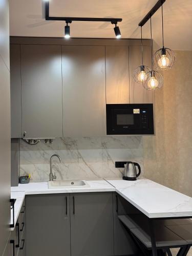 1bd Apartment in Sanville Park, Sviatopetrivske - 2 floor 417 in Sviatopetrivske