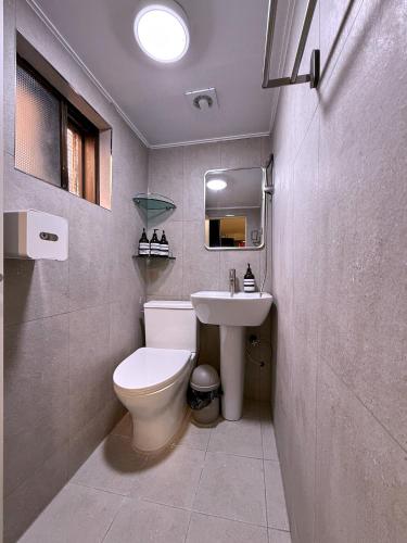 Hithere guesthouse Room Type - Annex wing Double bed room with private bathroom