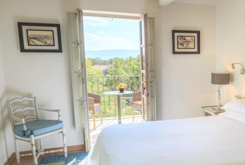 2 twin beds