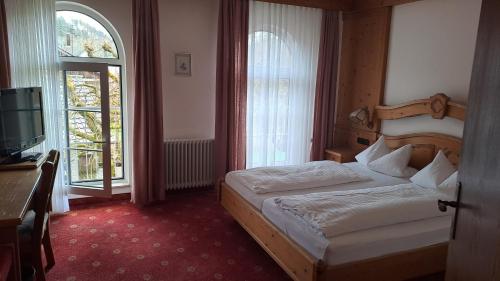 1 queen bed