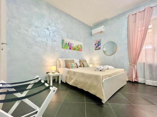 Elios Rooms