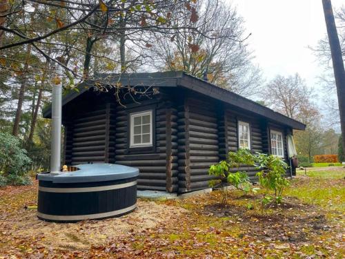 Outdoors Holten - Romantic Lodge met hottub & bad in Рійсен