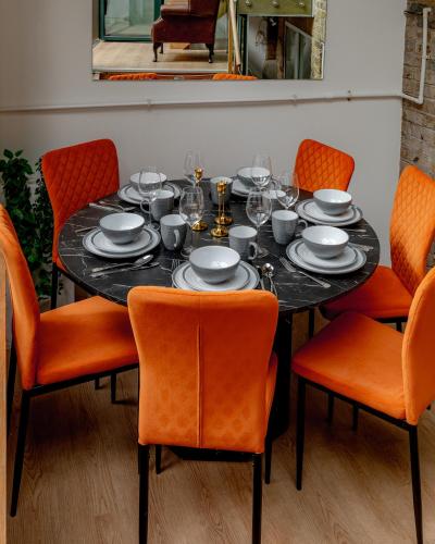 Stunning 2 Bedroom Flat near Marble Arch and Hyde Park - image 14
