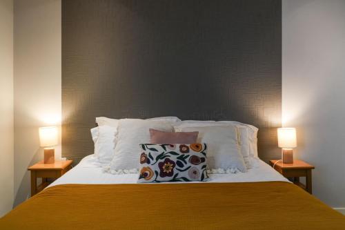 1 queen bed