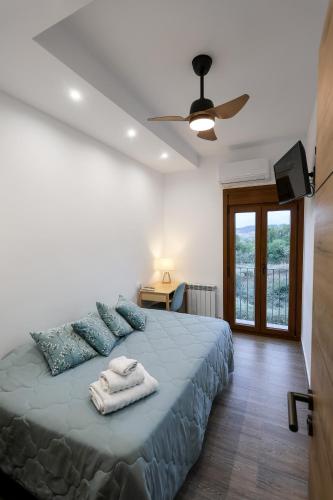 1 double bed