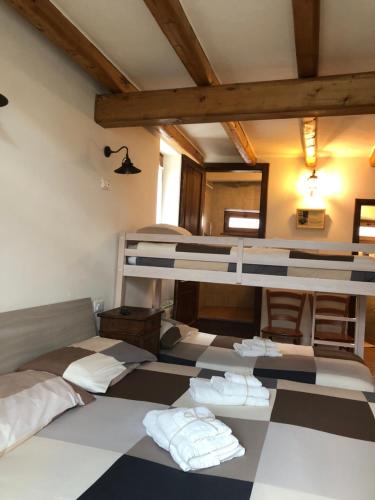 LA CA' DEI COMARI - Locanda da Tullio in Capovalle