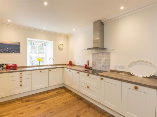 Iekārtas, 6 Bed in Strathcarron oc-ca343 in Eplkrosa