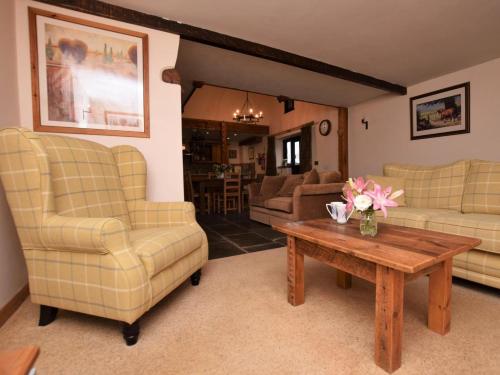 Iekārtas, 1 Bed in Beaworthy oc-hihid in Shebbear