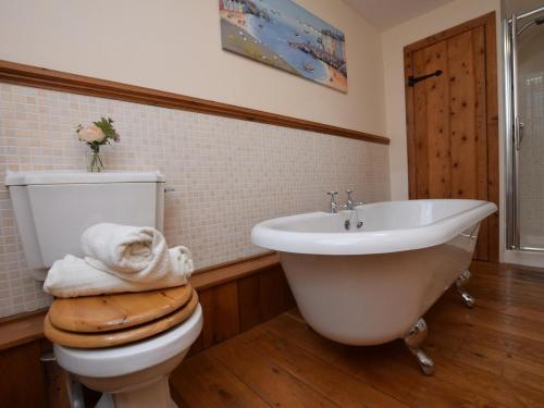 Iekārtas, 1 Bed in Beaworthy oc-hihid in Shebbear