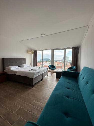 Apartments Jovana V - image 2