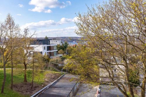 Nowoczesny Apartament przy Klifie Redłowskim w Gdyni by Noclegi Renters - image 5