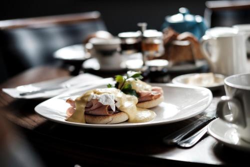 The Fox & Goose Hotel - image 3