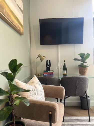 Corner Suite in De Waterkant at the Valour - image 4