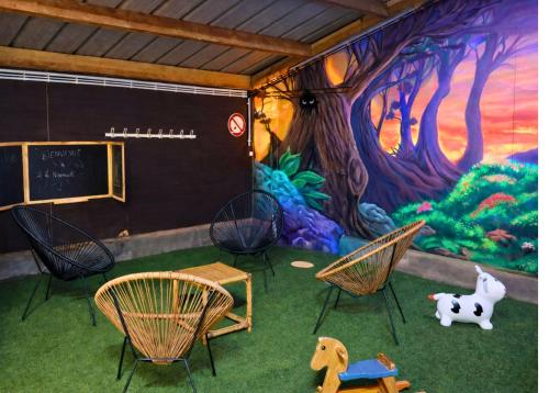Atpūtas iespējas, Idéal groupe - Atelier ludique - Espace réceptiion - 30 mn PuyduFou (Gite groupe - Ideal Famille Amis Pro - Atelier ludique - Espace receptiion seminaire - 30 mn PuyduFo) in Nueil-les-Aubiers
