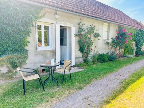 La maisonnette du Morvan in Anost