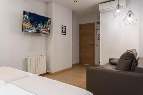 AbraCadabra Suites - image 32