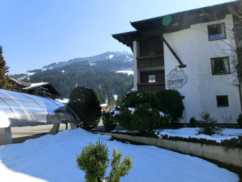 Sportpension Therese – Westendorf, MO