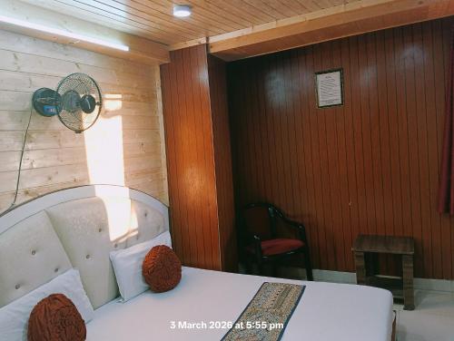 New Malook hotel - image 4