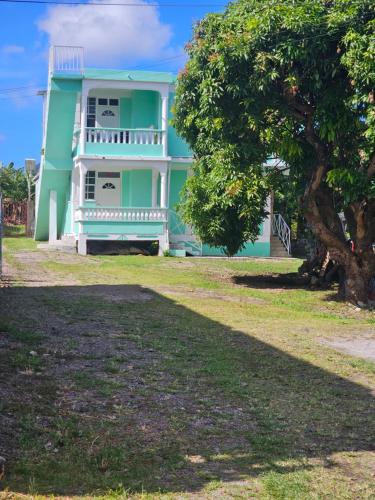 mango suites in Portsmouth