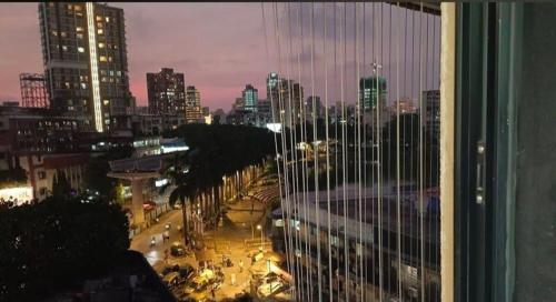 Bandra Boulevard-lush Lakeview Condo1bhk/2bed-2bth - Mumbai
