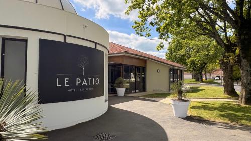 The Originals City, Le Patio, Cholet Nord Hotel de charme La Boissière-sur-Èvre