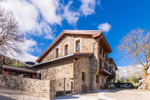 Las Casucas De Somavia in Servillas